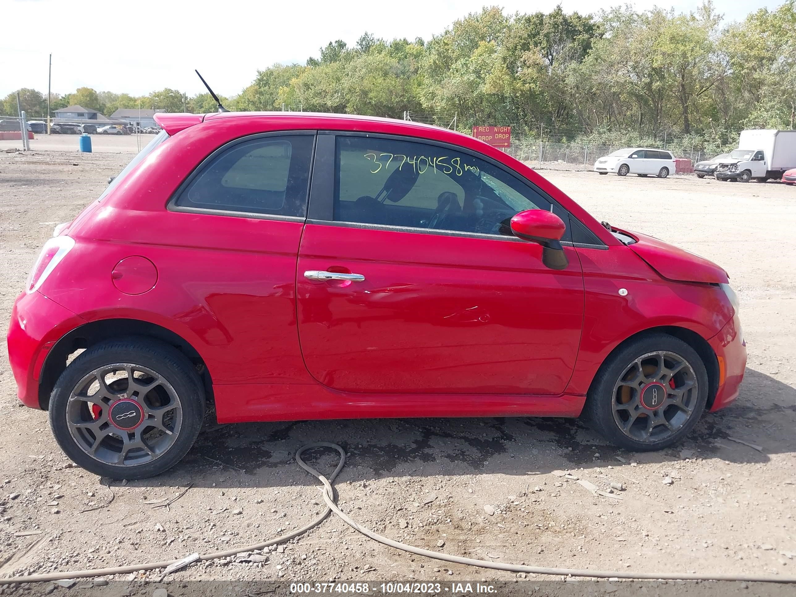 Photo 12 VIN: 3C3CFFBR8CT366116 - FIAT 500 