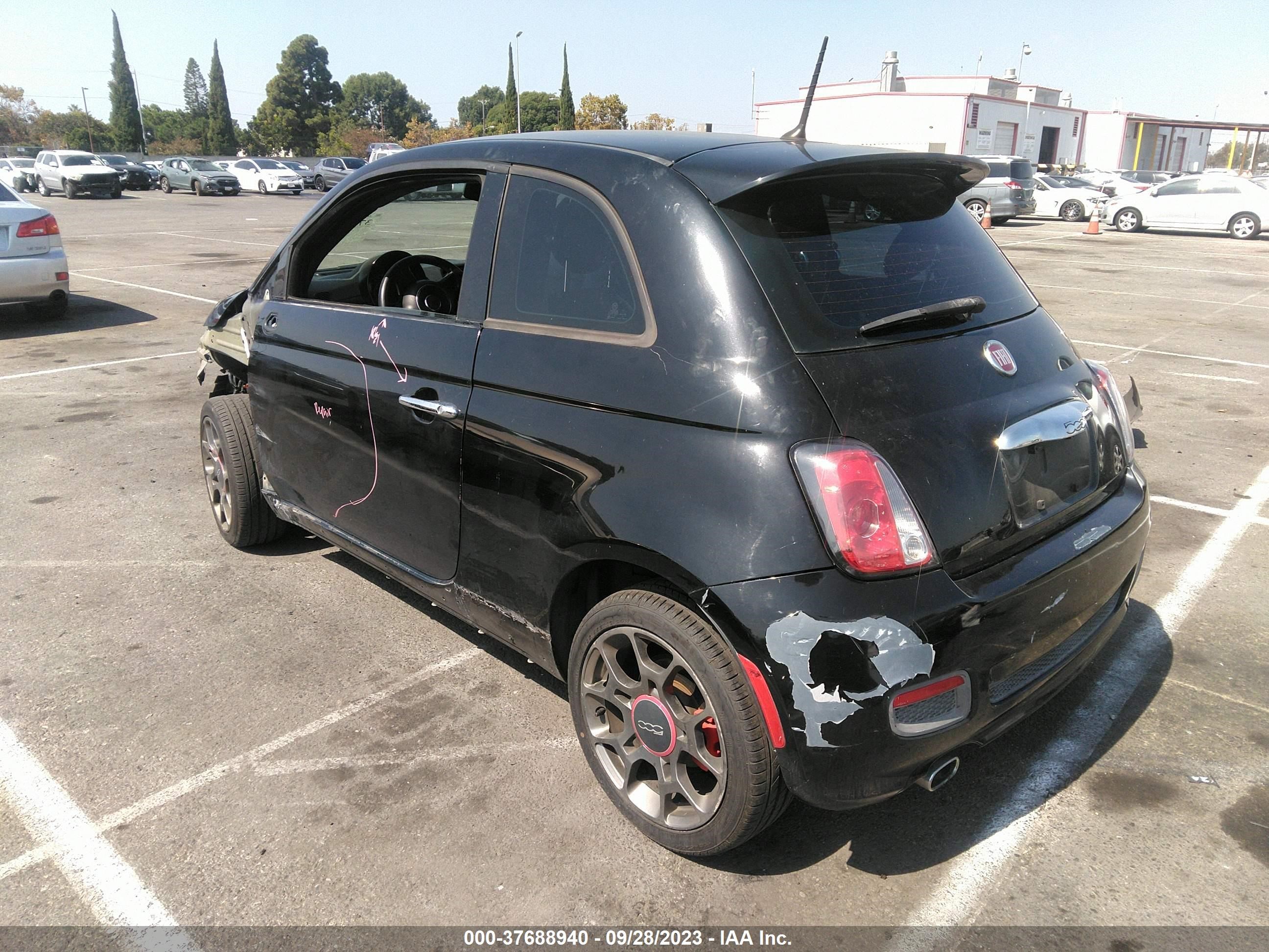 Photo 2 VIN: 3C3CFFBR8DT744565 - FIAT 500 