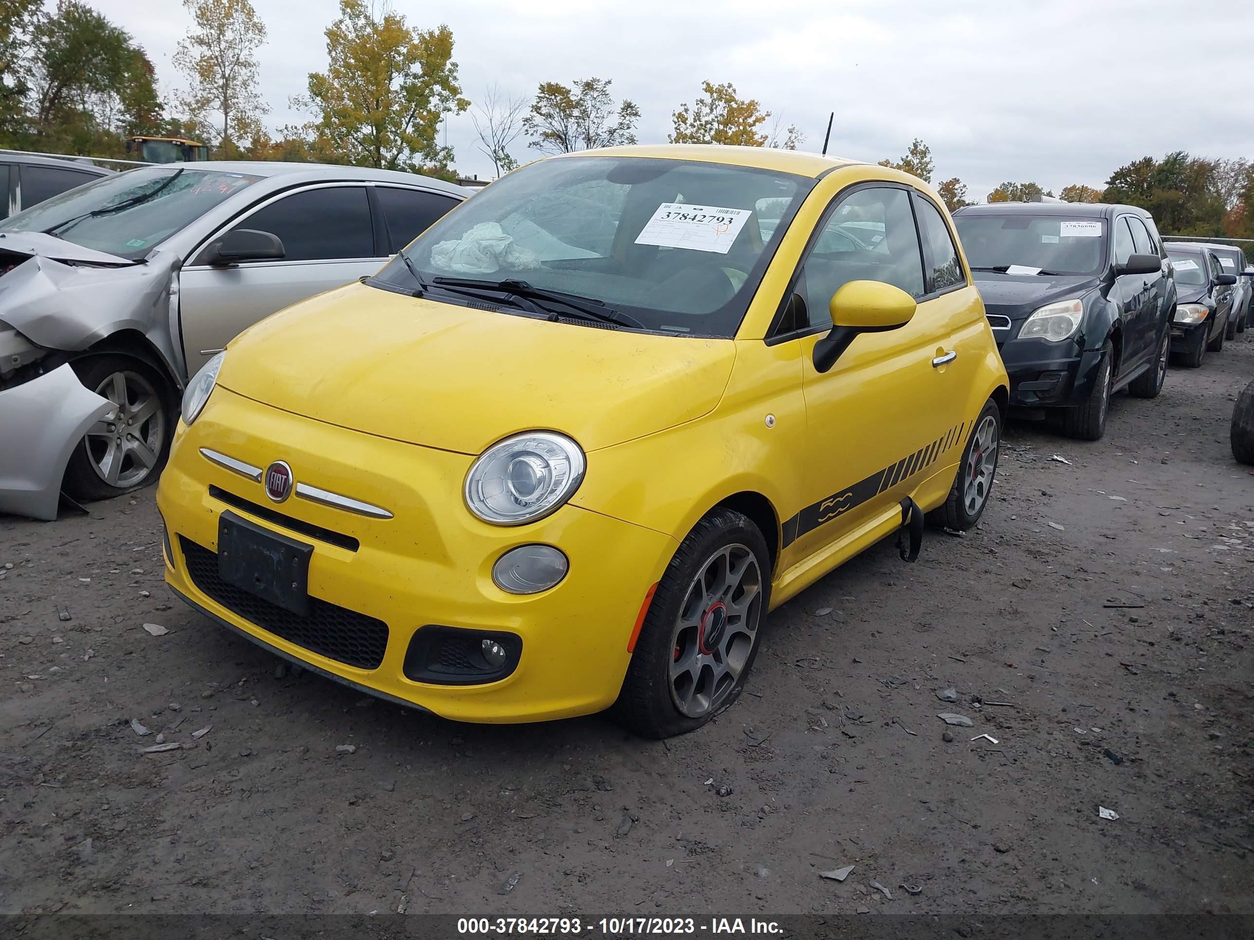 Photo 1 VIN: 3C3CFFBR8FT638443 - FIAT 500 