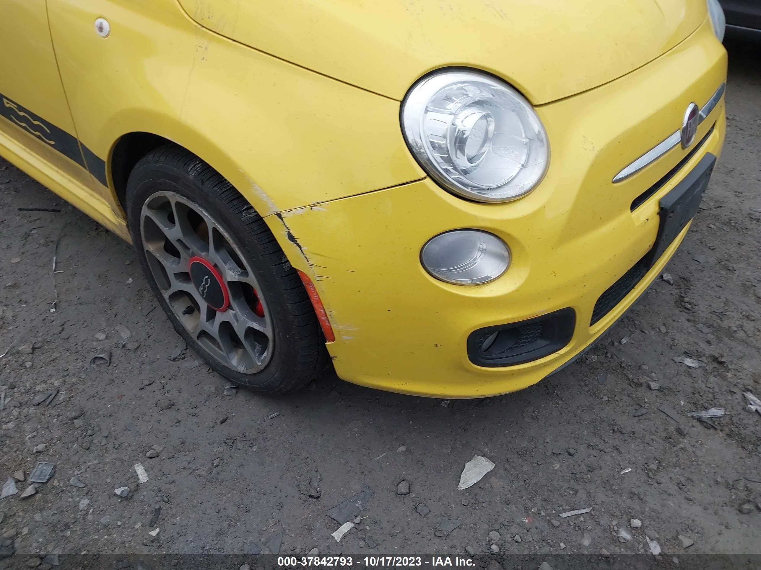 Photo 5 VIN: 3C3CFFBR8FT638443 - FIAT 500 