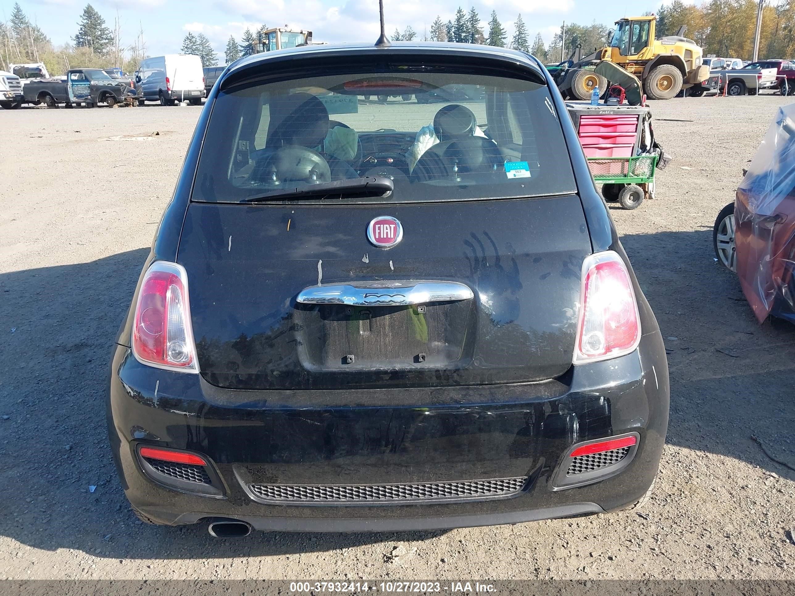 Photo 15 VIN: 3C3CFFBR9FT625510 - FIAT 500 