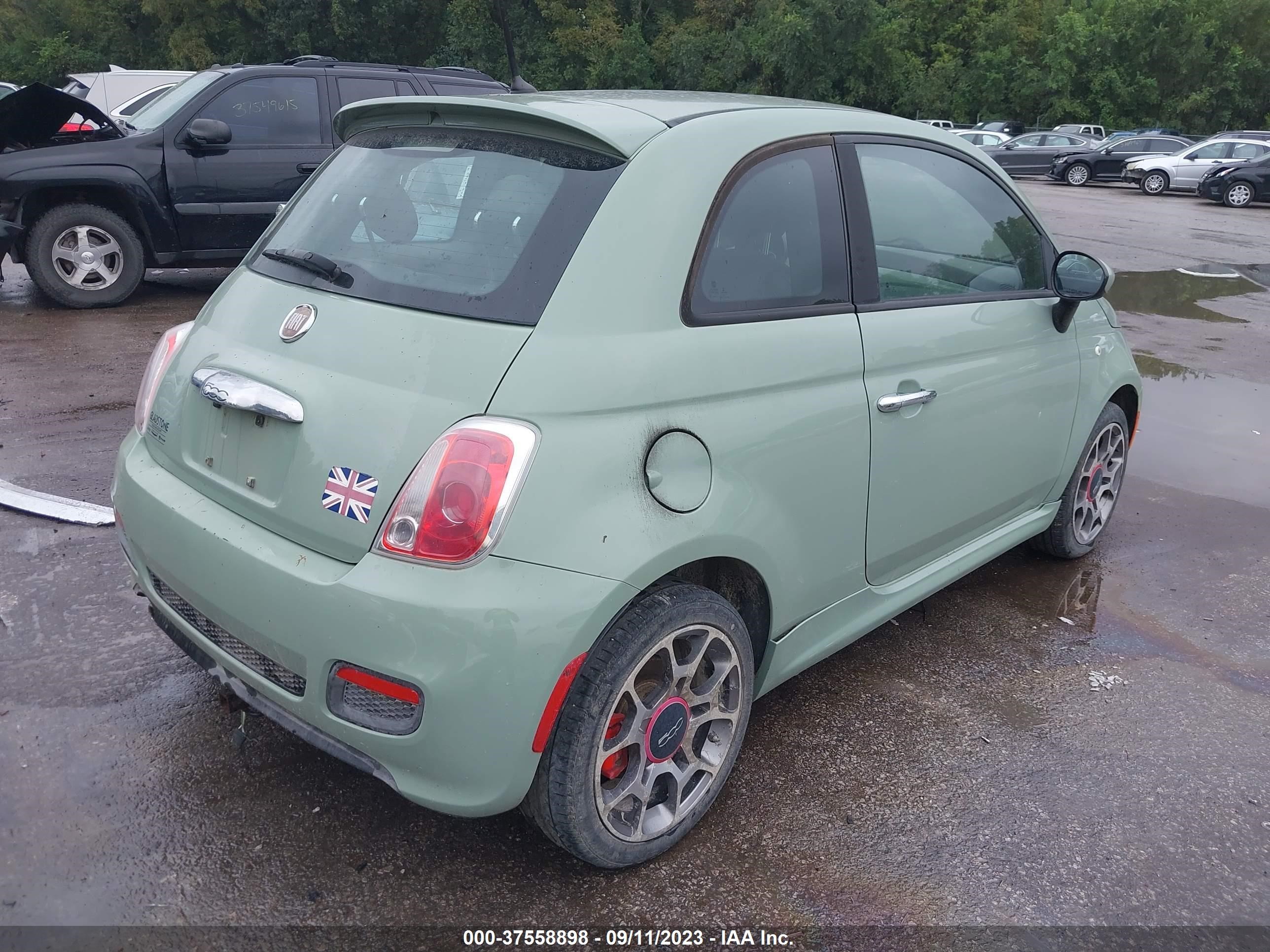 Photo 3 VIN: 3C3CFFBRXCT385332 - FIAT 500 