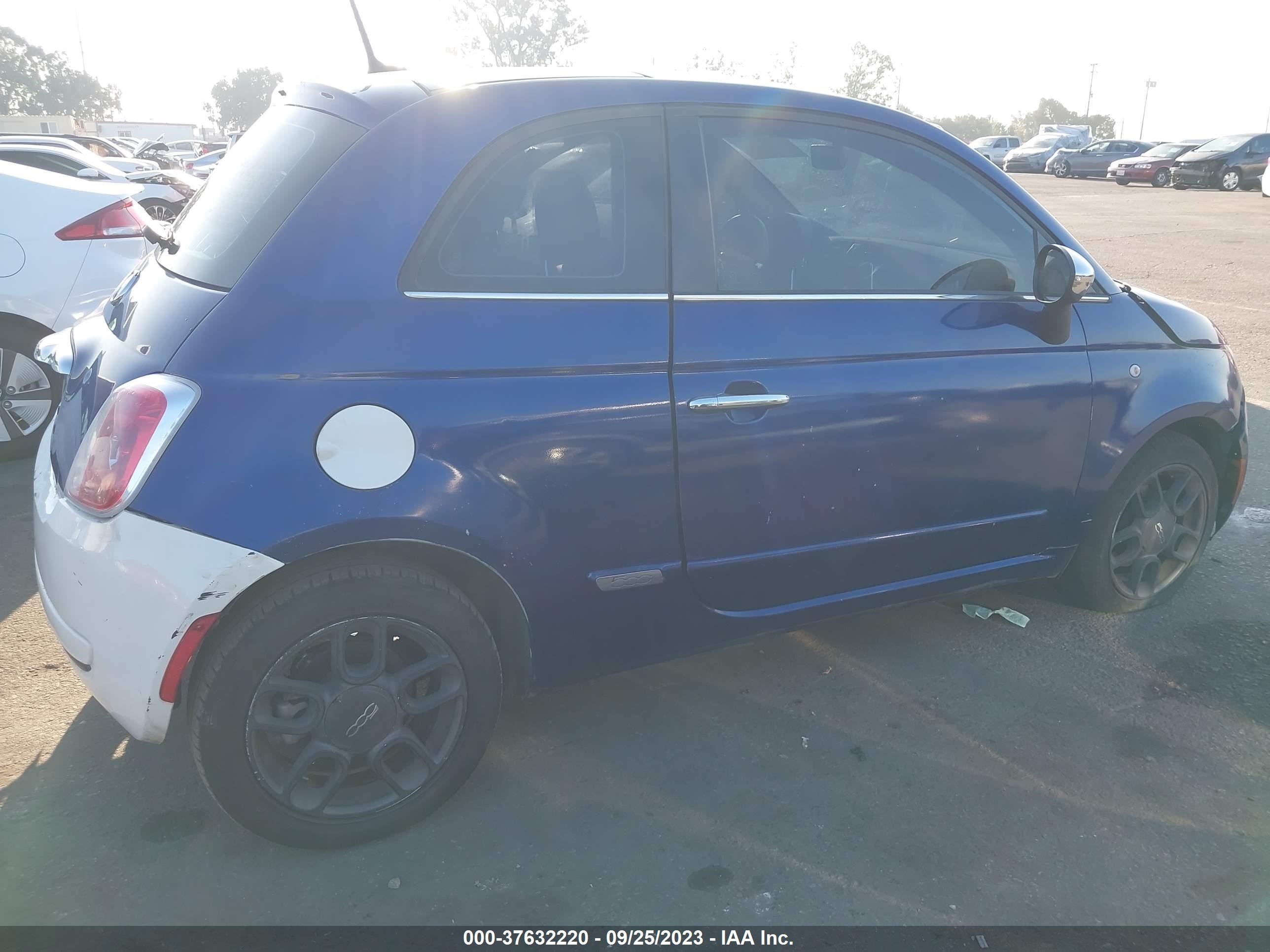 Photo 12 VIN: 3C3CFFCR2CT233690 - FIAT 500 