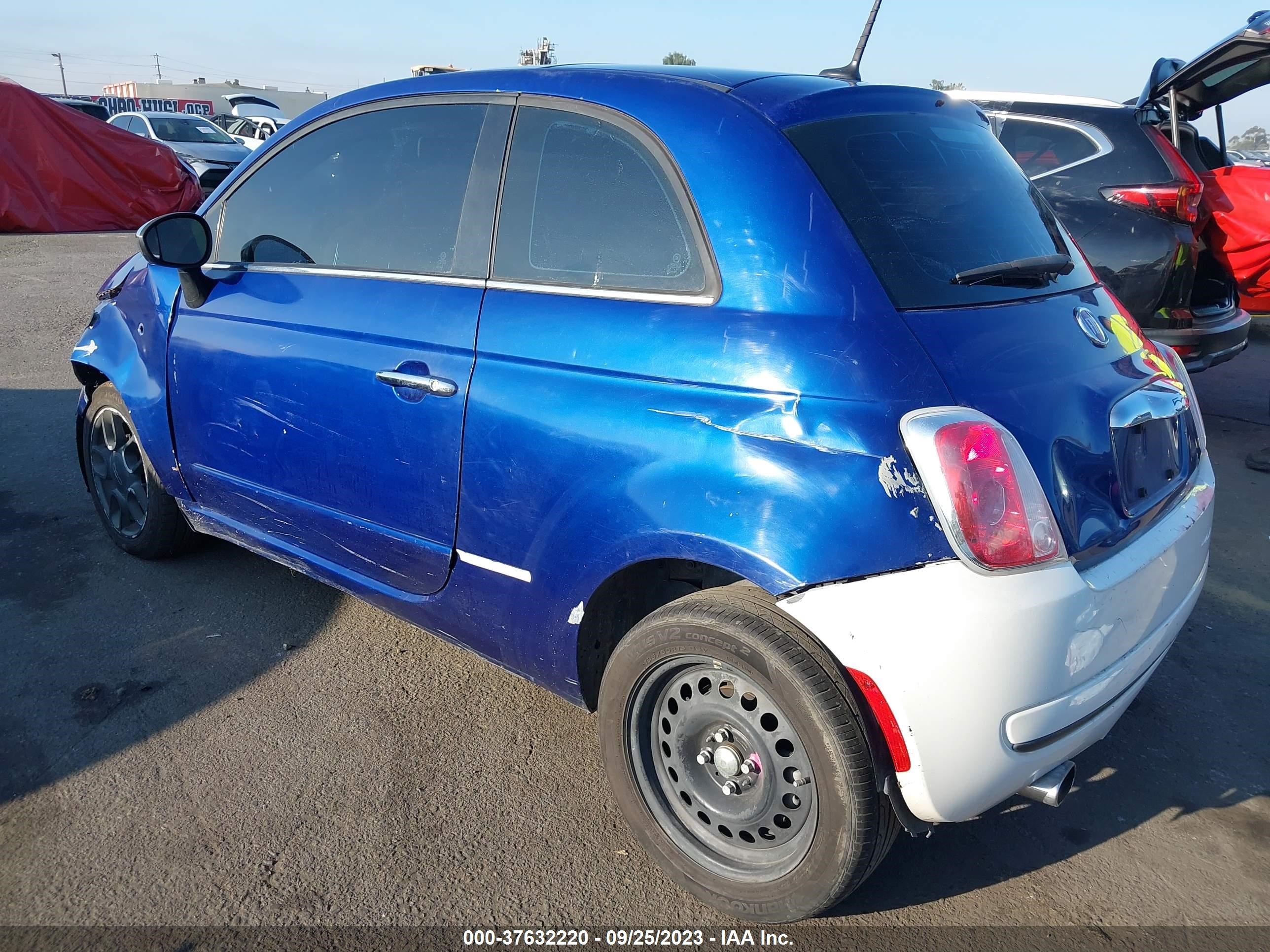 Photo 2 VIN: 3C3CFFCR2CT233690 - FIAT 500 