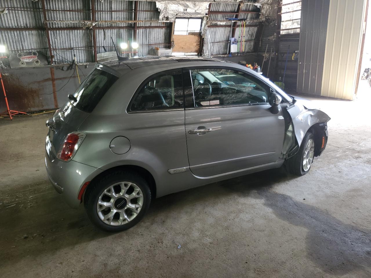 Photo 2 VIN: 3C3CFFCR2HT509065 - FIAT 500 