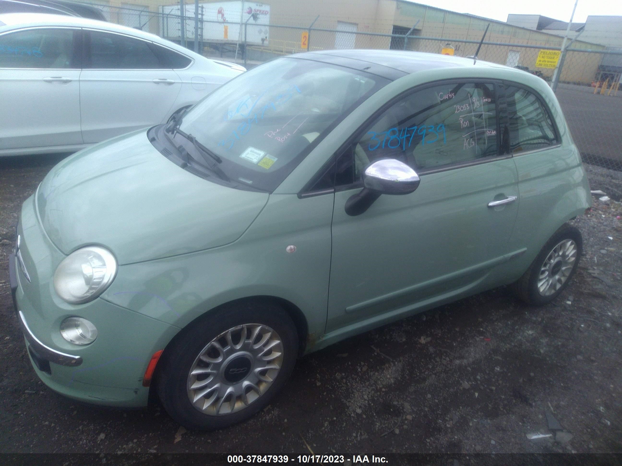 Photo 1 VIN: 3C3CFFCR3CT140483 - FIAT 500 