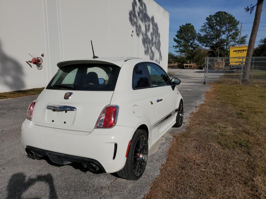 Photo 3 VIN: 3C3CFFFH3DT573273 - FIAT 500 ABARTH 