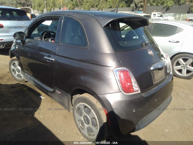 Photo 2 VIN: 3C3CFFGE1GT144478 - FIAT 500E 