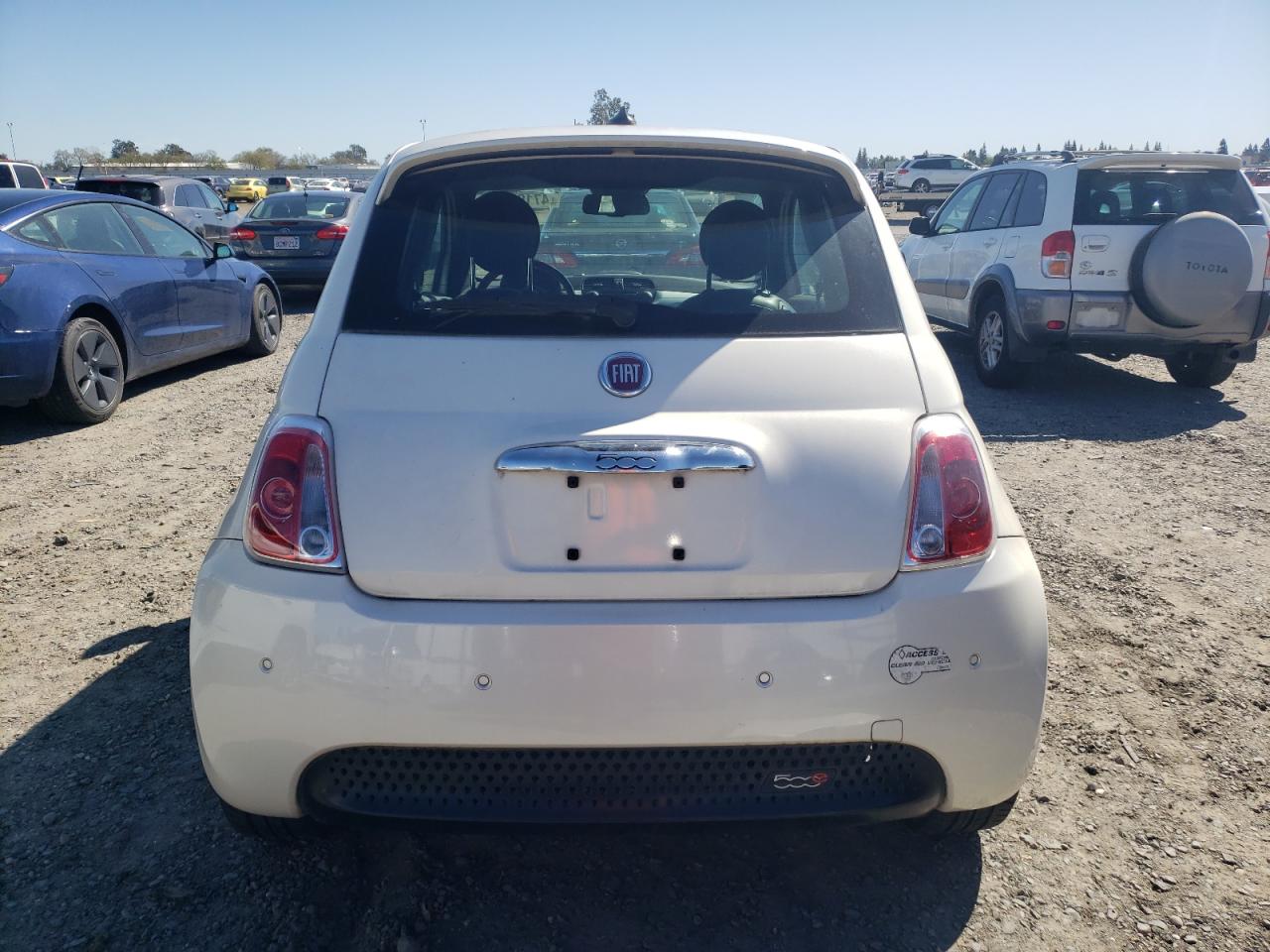 Photo 6 VIN: 3C3CFFGE2ET172769 - FIAT 500 