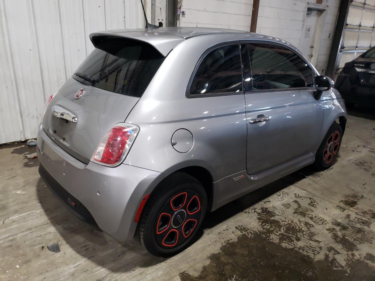 Photo 2 VIN: 3C3CFFGE2GT125700 - FIAT 500 