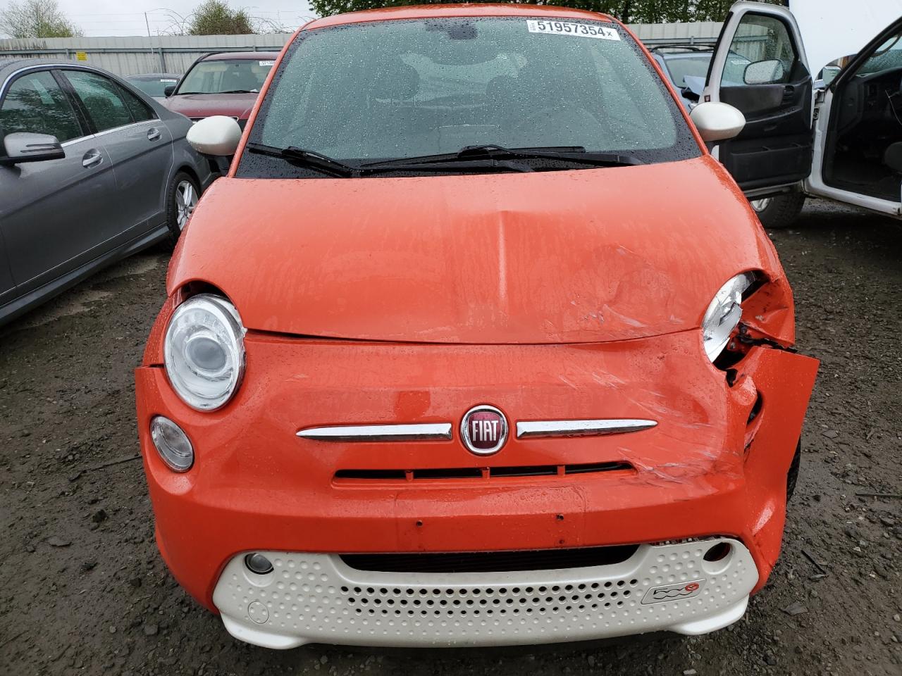 Photo 4 VIN: 3C3CFFGE2KT782960 - FIAT 500 