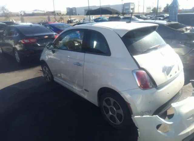 Photo 2 VIN: 3C3CFFGE3FT549708 - FIAT 500E 