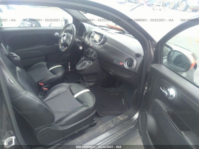 Photo 4 VIN: 3C3CFFGE3HT550439 - FIAT 500E 