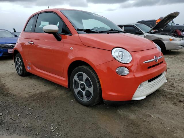 Photo 3 VIN: 3C3CFFGE3JT511310 - FIAT 500 