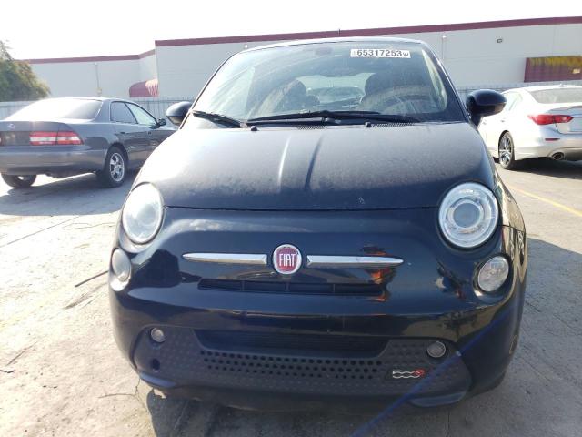 Photo 4 VIN: 3C3CFFGE6GT180280 - FIAT 500E 