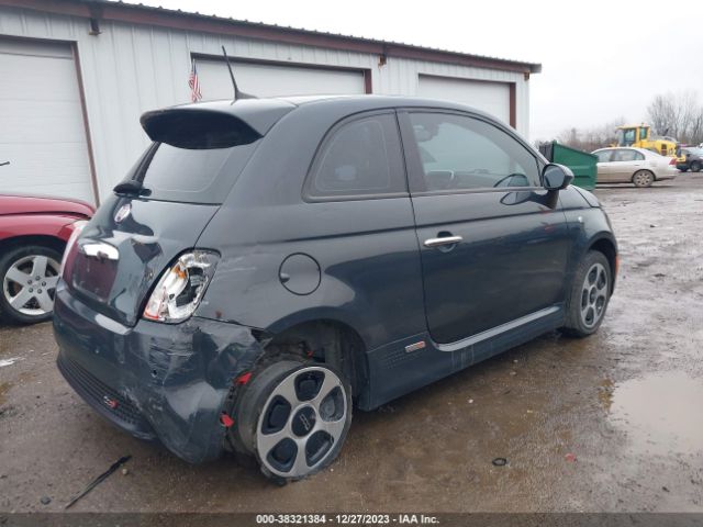 Photo 3 VIN: 3C3CFFGE7HT524135 - FIAT 500E 