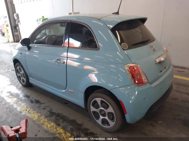 Photo 2 VIN: 3C3CFFGE7HT546071 - FIAT 500 