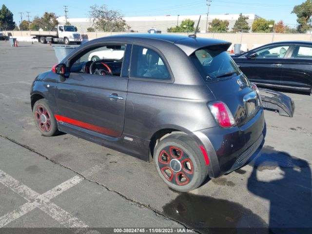 Photo 2 VIN: 3C3CFFGE8FT534248 - FIAT 500E 