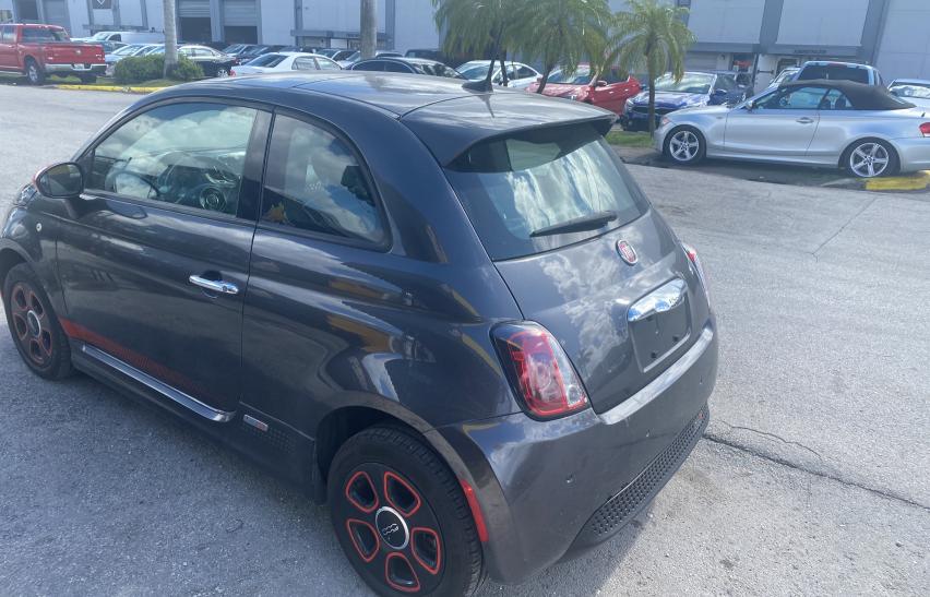 Photo 2 VIN: 3C3CFFGE8GT229611 - FIAT 500 ELECTR 