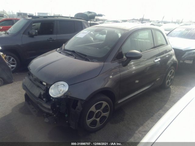 Photo 1 VIN: 3C3CFFGE9FT576055 - FIAT 500E 