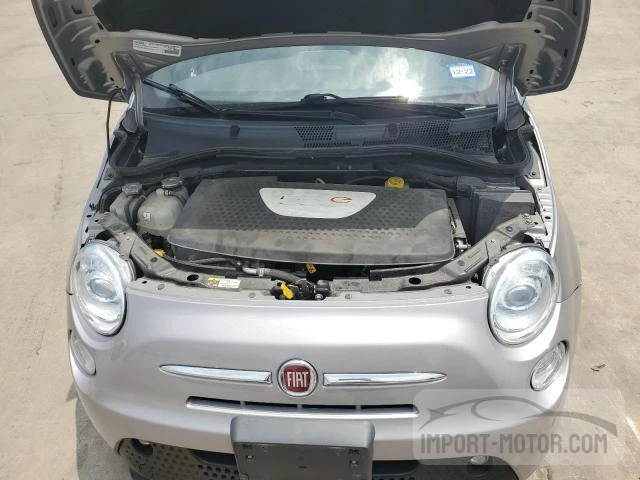 Photo 10 VIN: 3C3CFFGE9GT229262 - FIAT 500E 