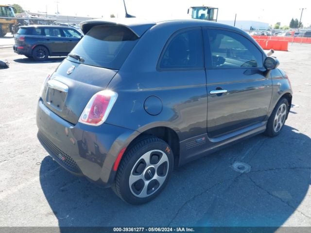 Photo 3 VIN: 3C3CFFGE9KT686310 - FIAT 500E 