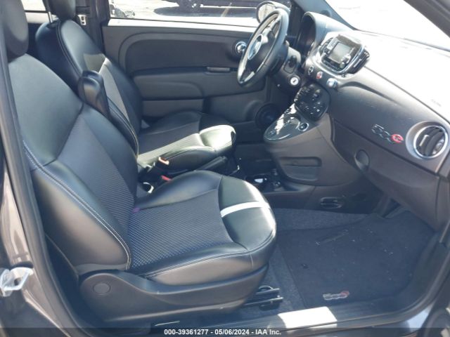 Photo 4 VIN: 3C3CFFGE9KT686310 - FIAT 500E 