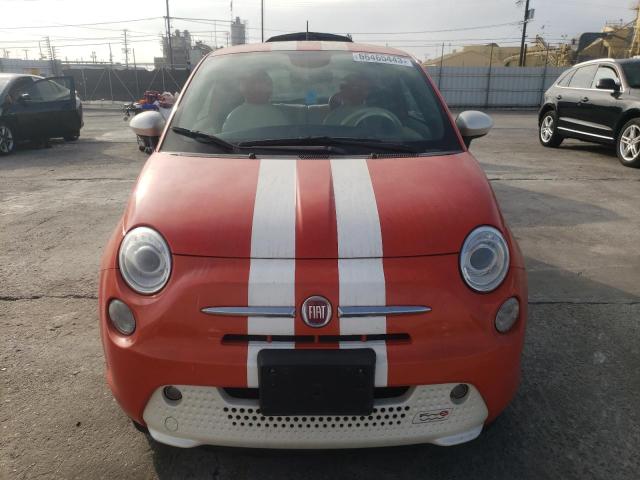 Photo 4 VIN: 3C3CFFGEXDT744394 - FIAT 500E 