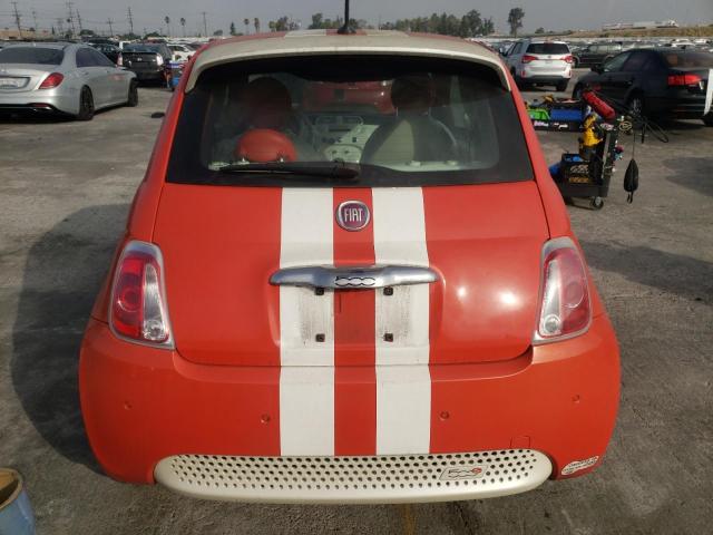 Photo 5 VIN: 3C3CFFGEXDT744394 - FIAT 500E 