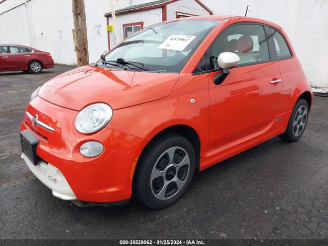 Photo 1 VIN: 3C3CFFGEXDT752625 - FIAT 500E 