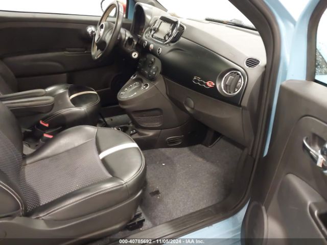 Photo 4 VIN: 3C3CFFGEXHT526171 - FIAT 500 