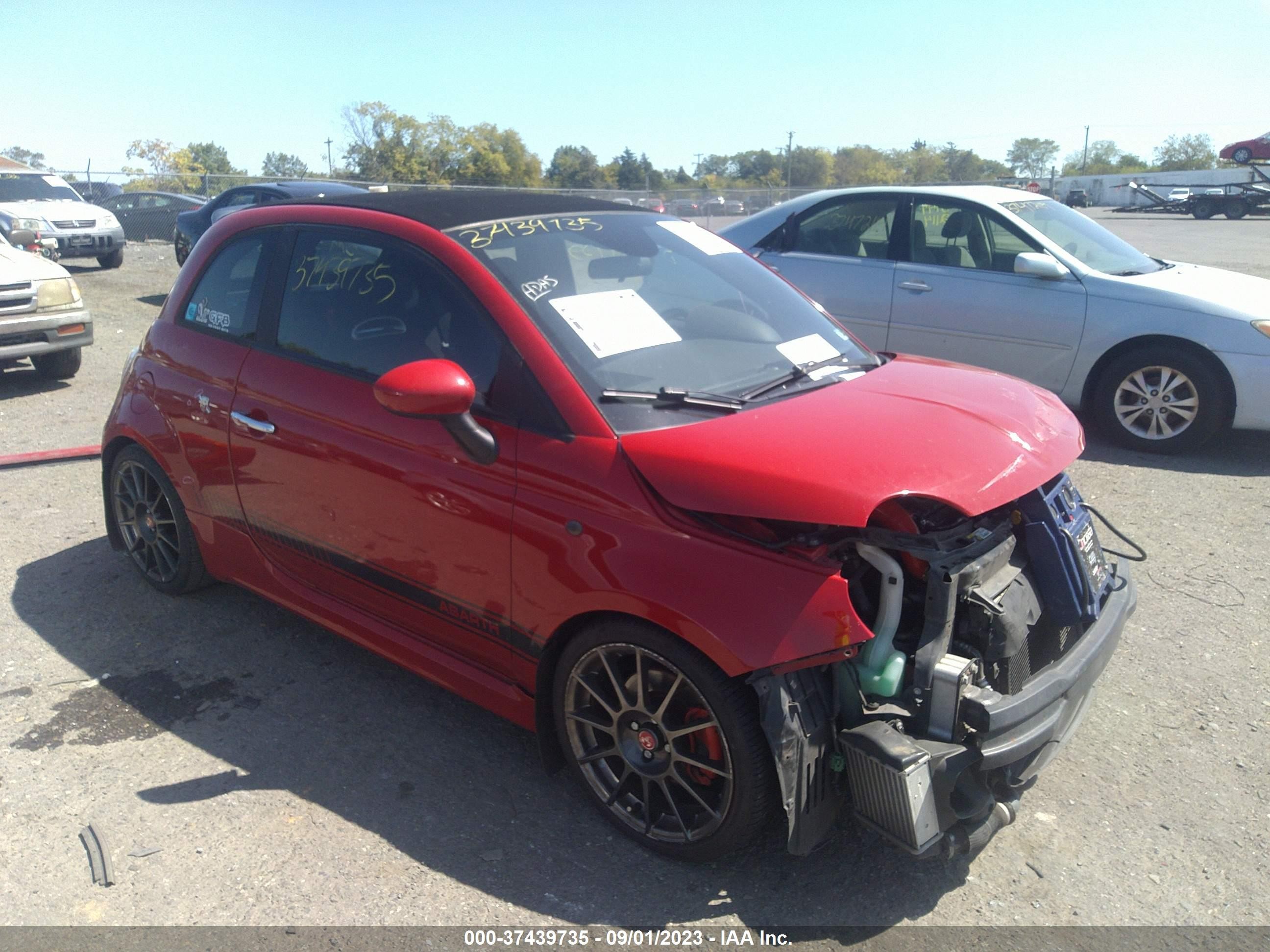 Photo 0 VIN: 3C3CFFJH7FT569866 - FIAT 500C 