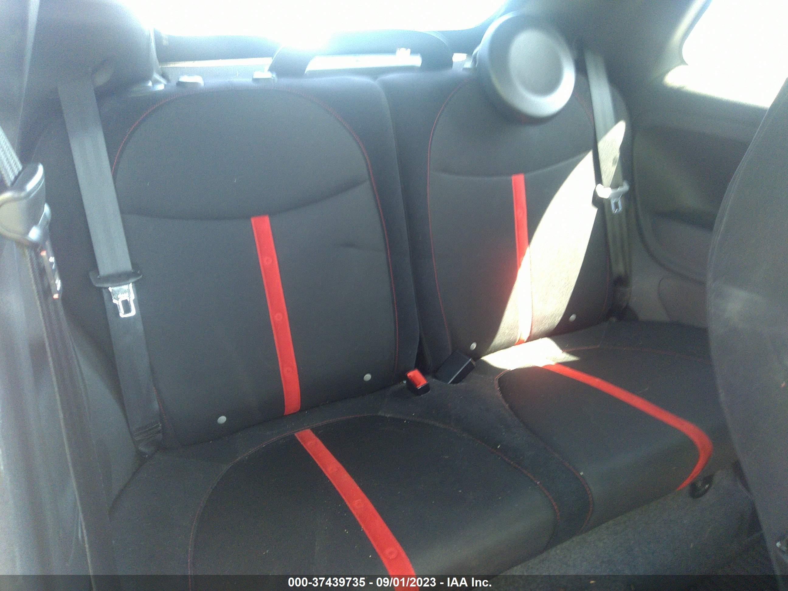 Photo 7 VIN: 3C3CFFJH7FT569866 - FIAT 500C 