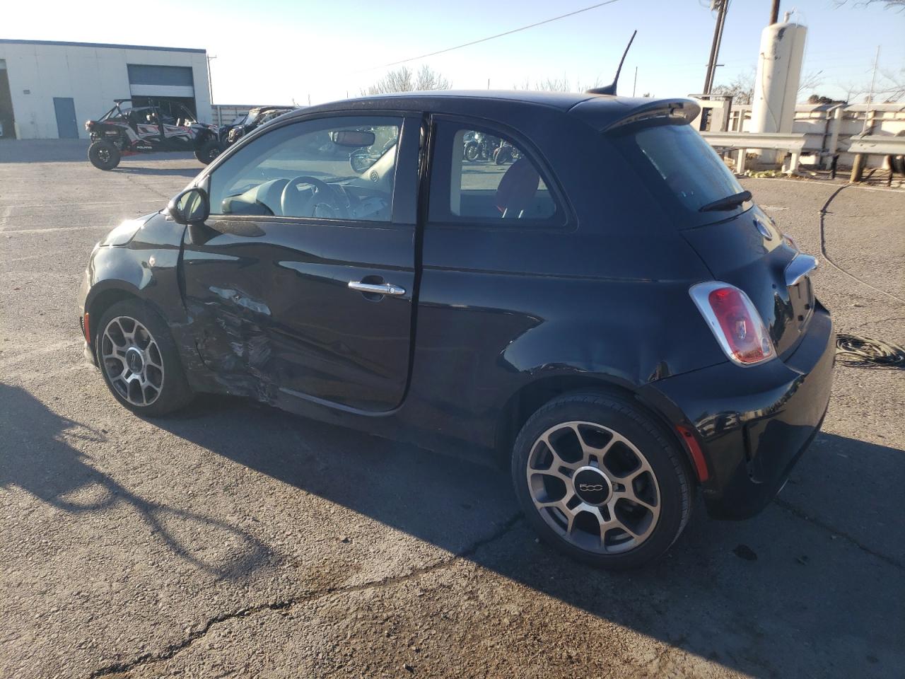 Photo 1 VIN: 3C3CFFKH8JT425766 - FIAT 500 