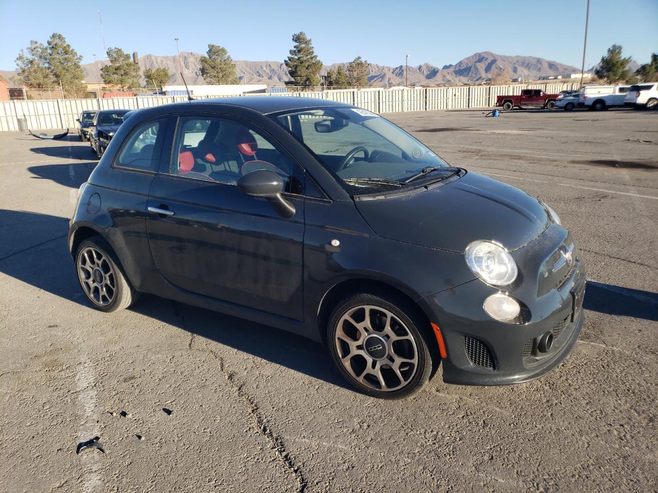 Photo 3 VIN: 3C3CFFKH8JT425766 - FIAT 500 