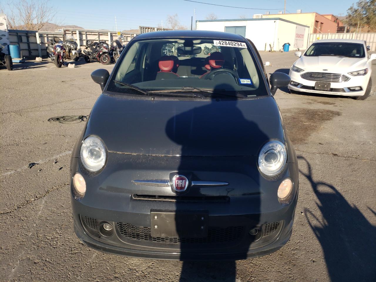 Photo 4 VIN: 3C3CFFKH8JT425766 - FIAT 500 