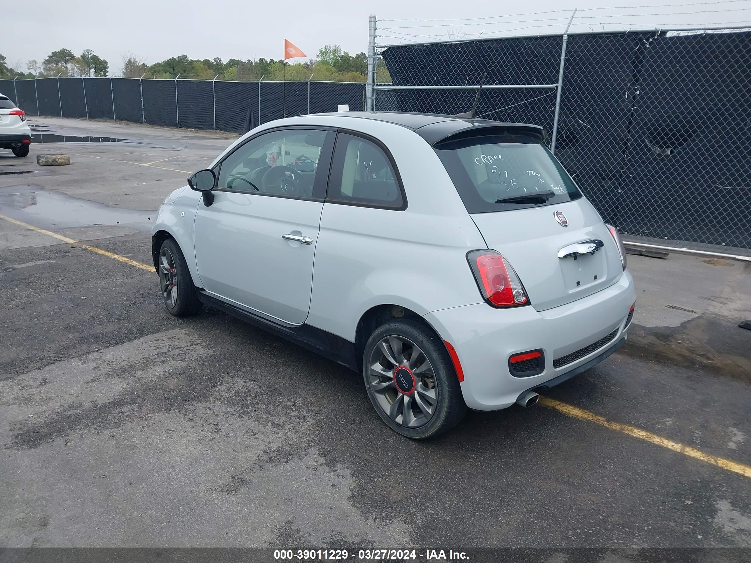 Photo 2 VIN: 3C3CFFKR6HT700165 - FIAT 500 