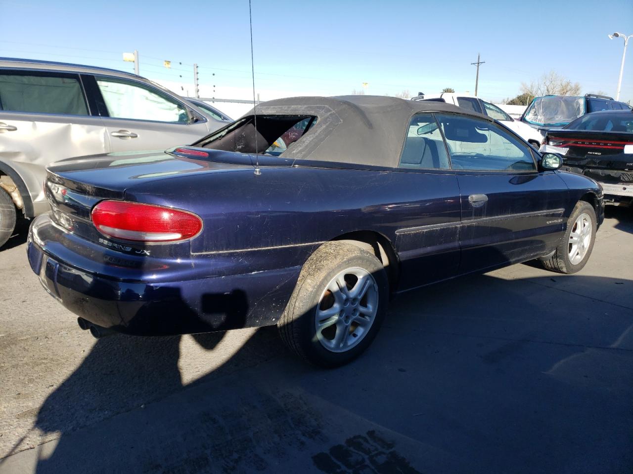 Photo 2 VIN: 3C3EL45H4VT514175 - CHRYSLER SEBRING 