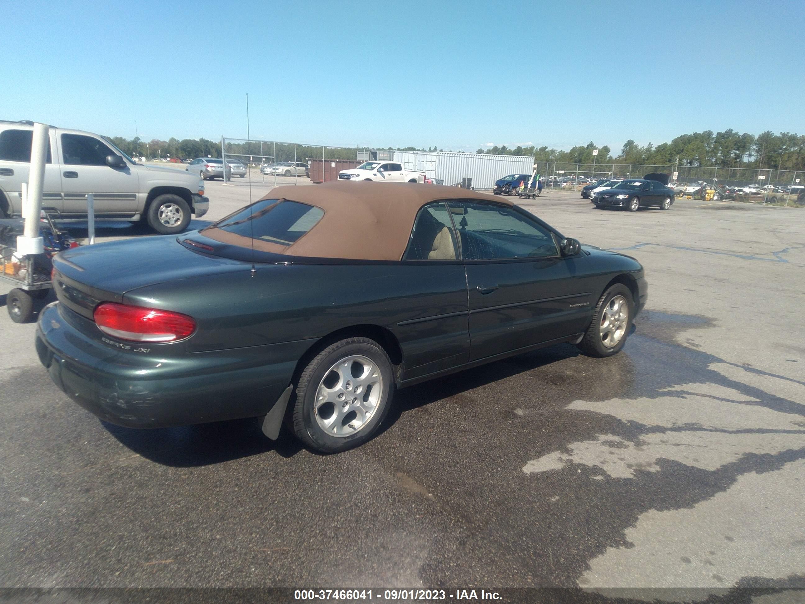 Photo 3 VIN: 3C3EL55H2YT313773 - CHRYSLER SEBRING 