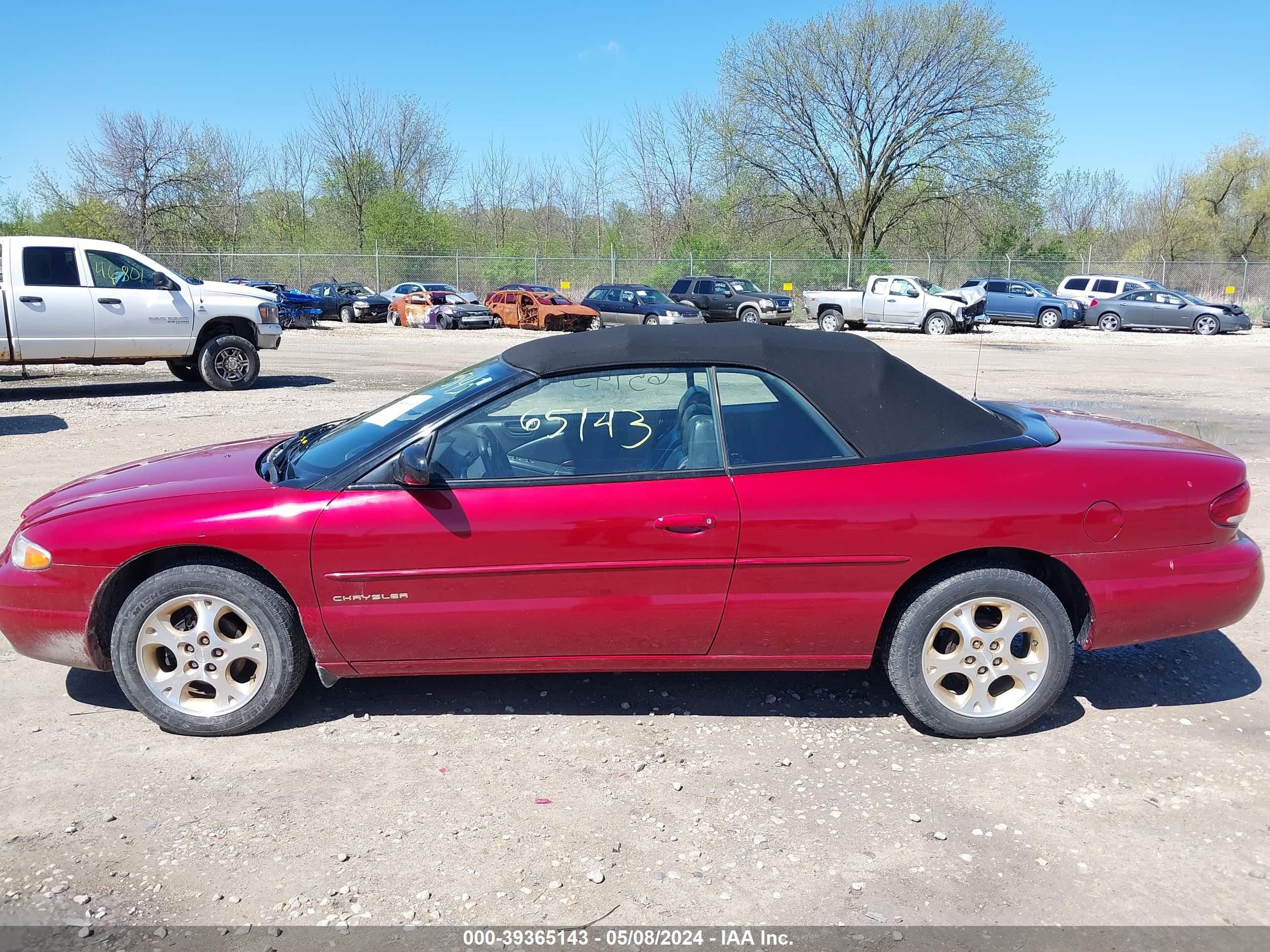 Photo 14 VIN: 3C3EL55H7YT236141 - CHRYSLER SEBRING 