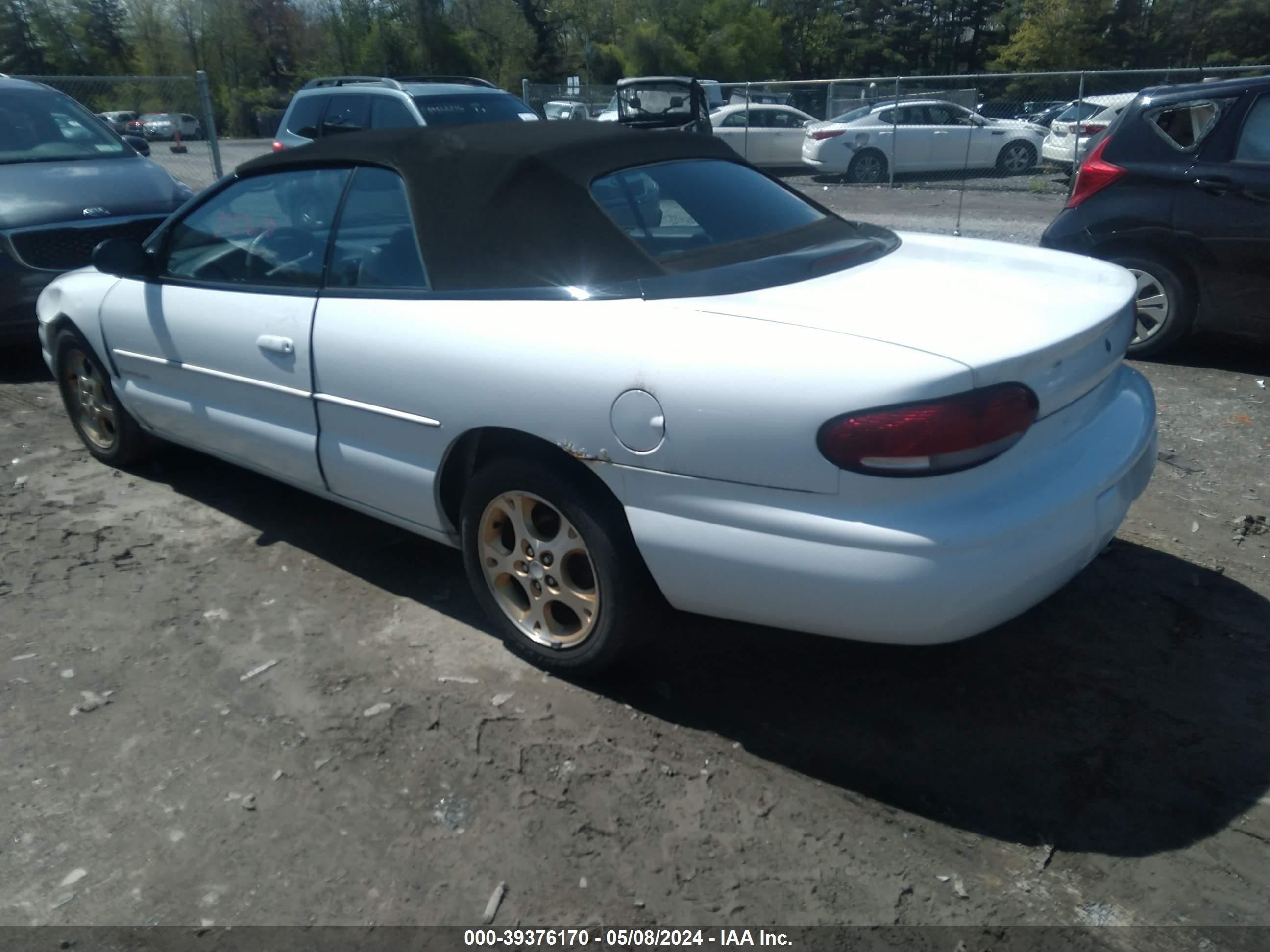 Photo 2 VIN: 3C3EL55H9WT341261 - CHRYSLER SEBRING 