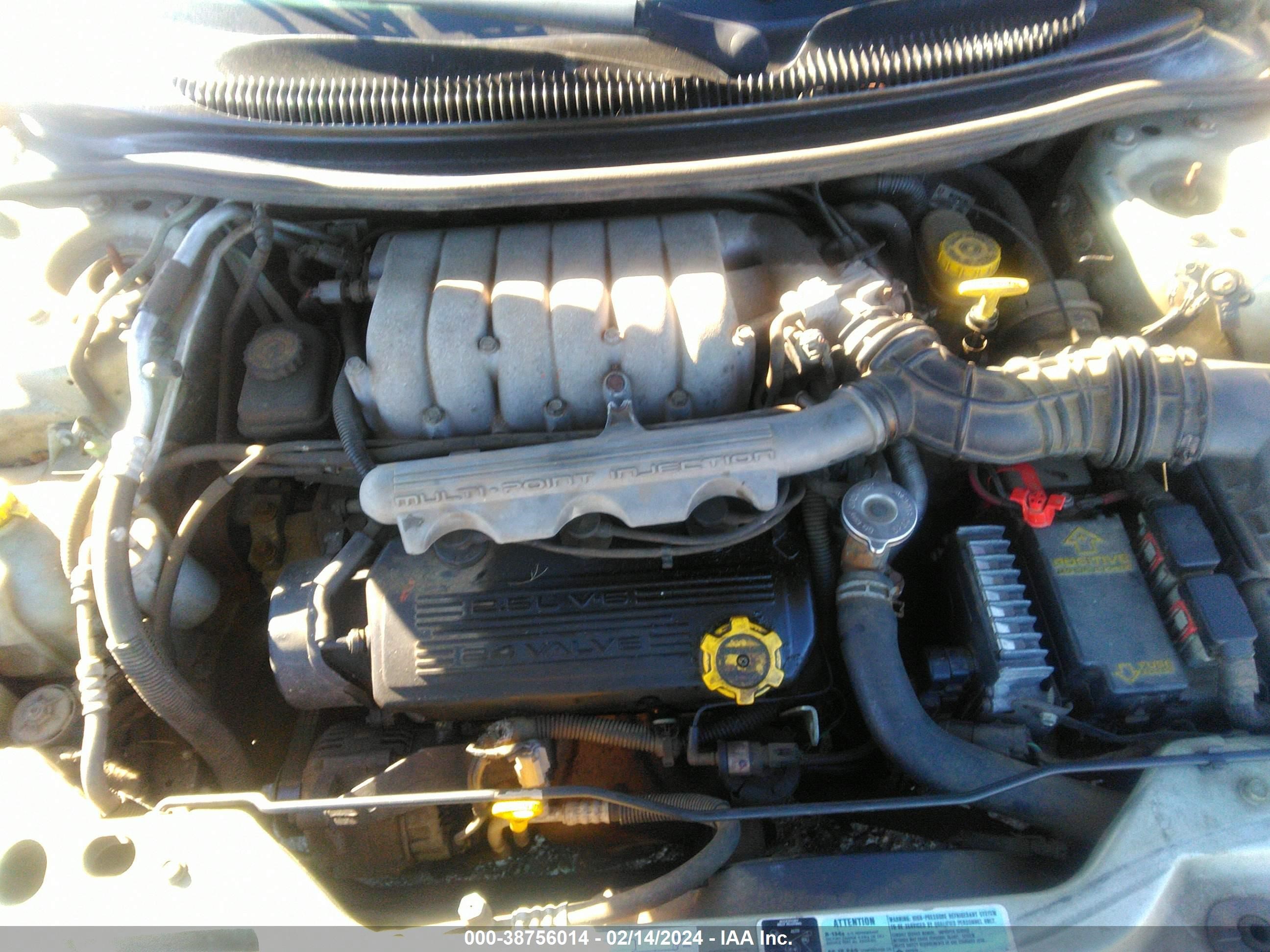 Photo 9 VIN: 3C3EL55HXYT225019 - CHRYSLER SEBRING 