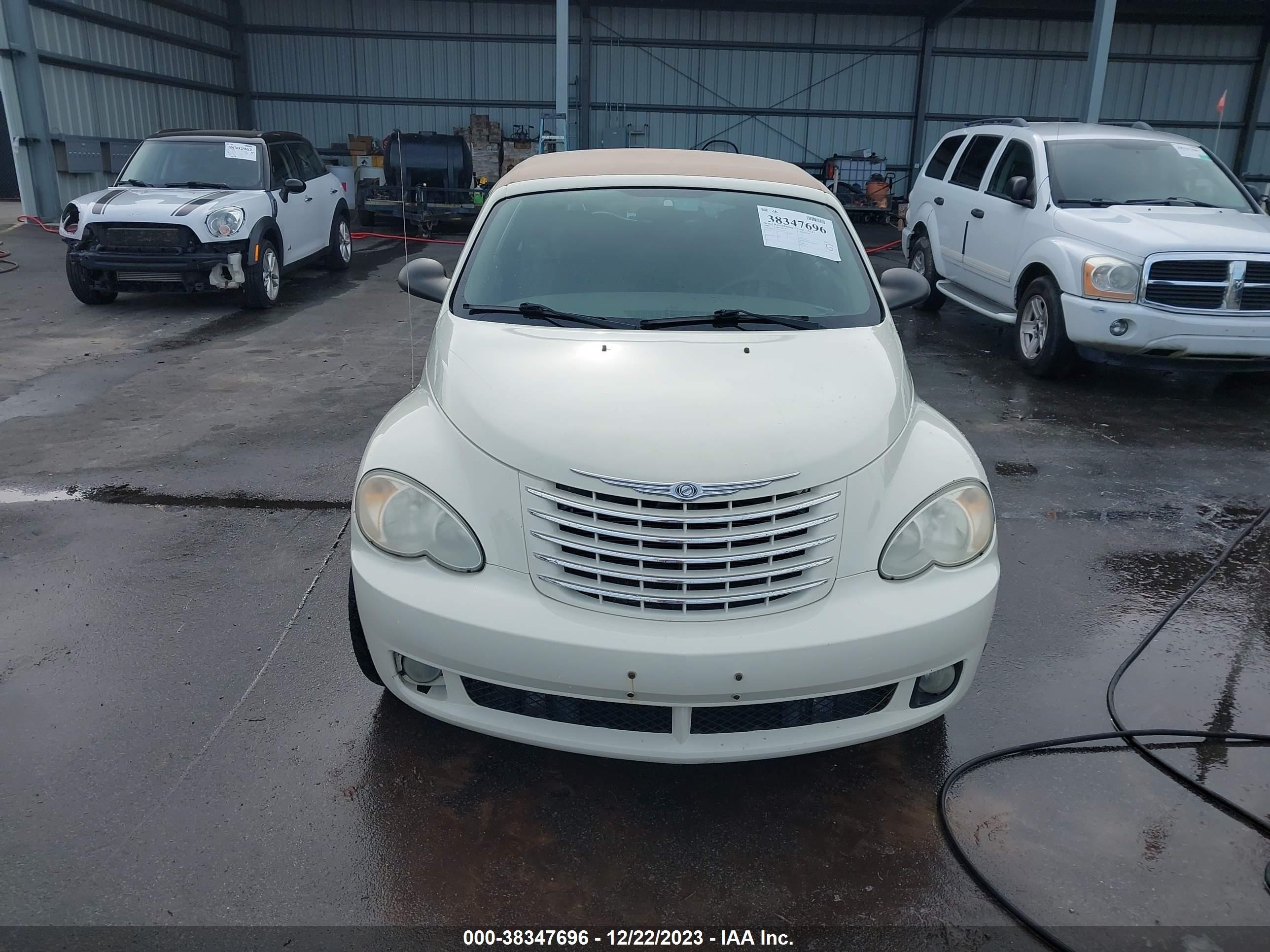 Photo 6 VIN: 3C3HY55E56T341973 - CHRYSLER PT CRUISER 