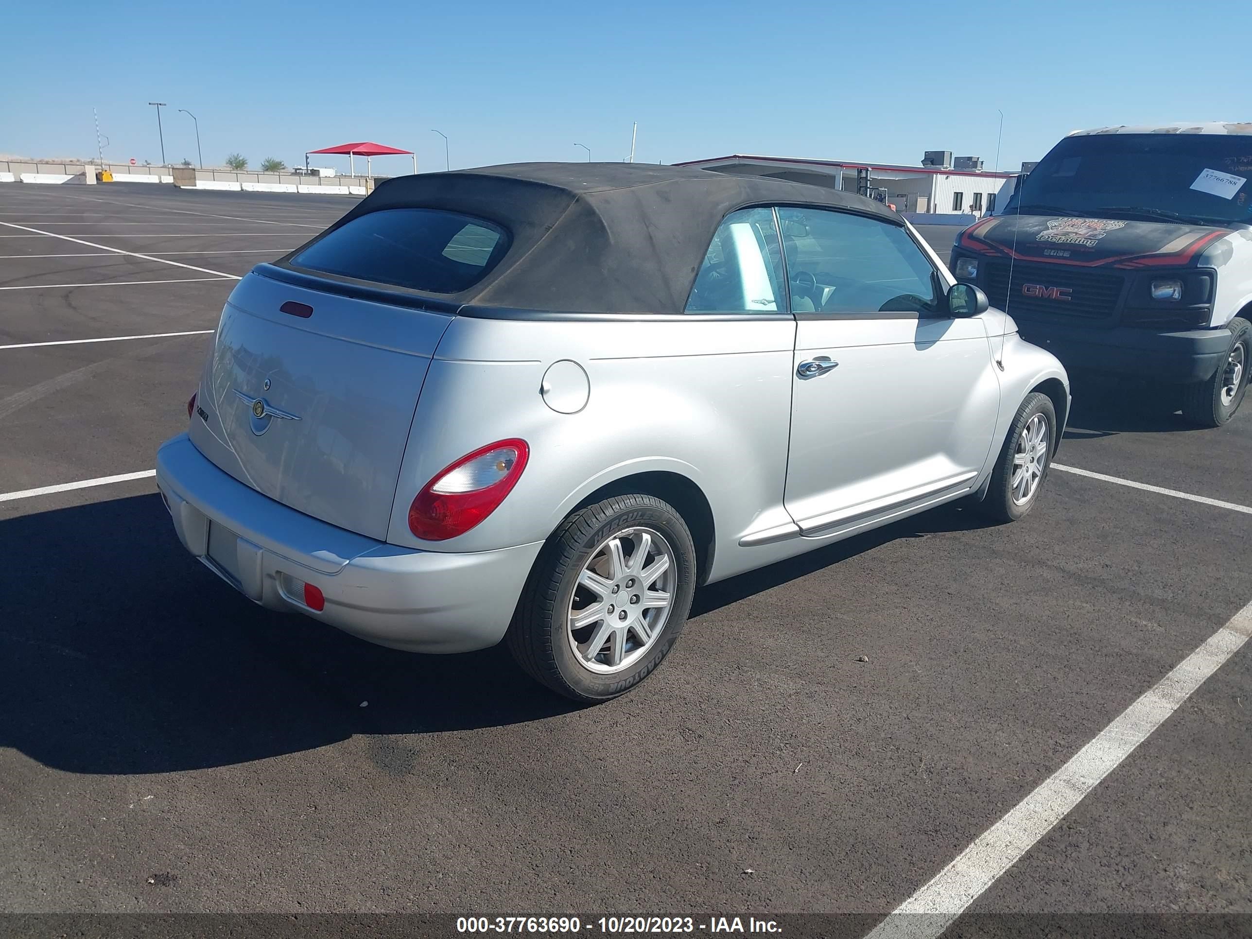 Photo 3 VIN: 3C3JY45X07T601503 - CHRYSLER PT CRUISER 