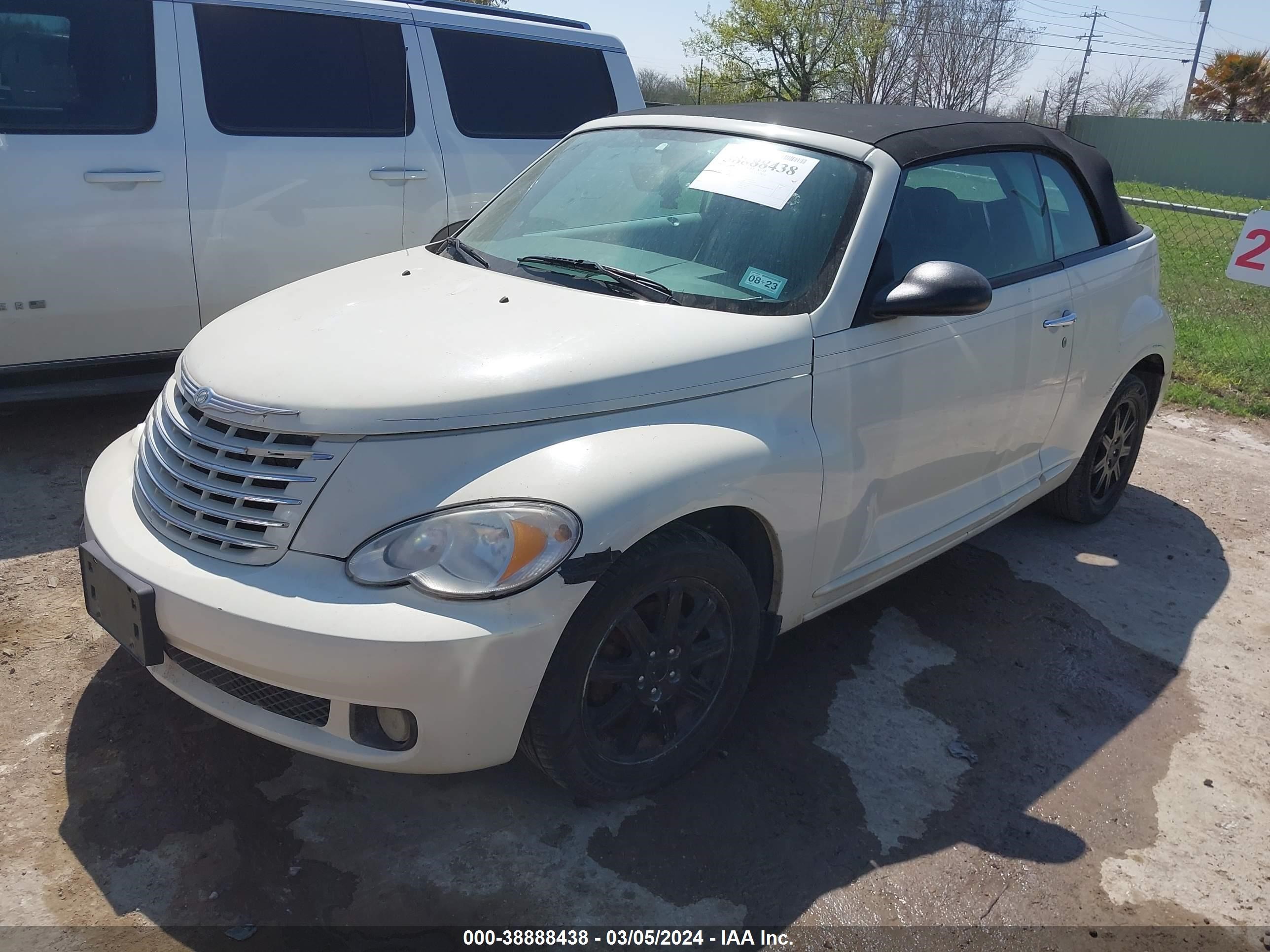 Photo 1 VIN: 3C3JY45X17T590818 - CHRYSLER PT CRUISER 