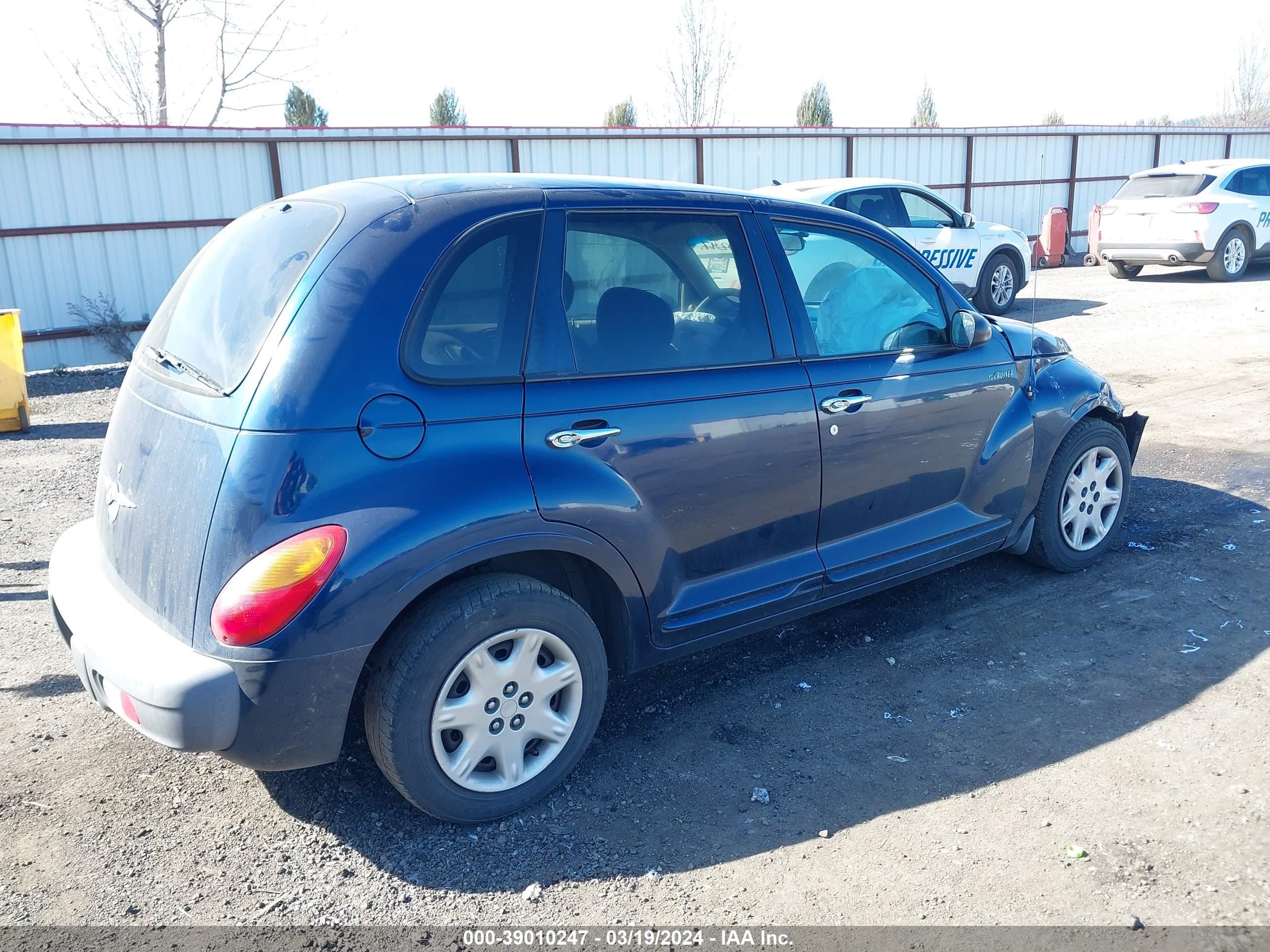 Photo 3 VIN: 3C4FY48B02T354493 - CHRYSLER PT CRUISER 