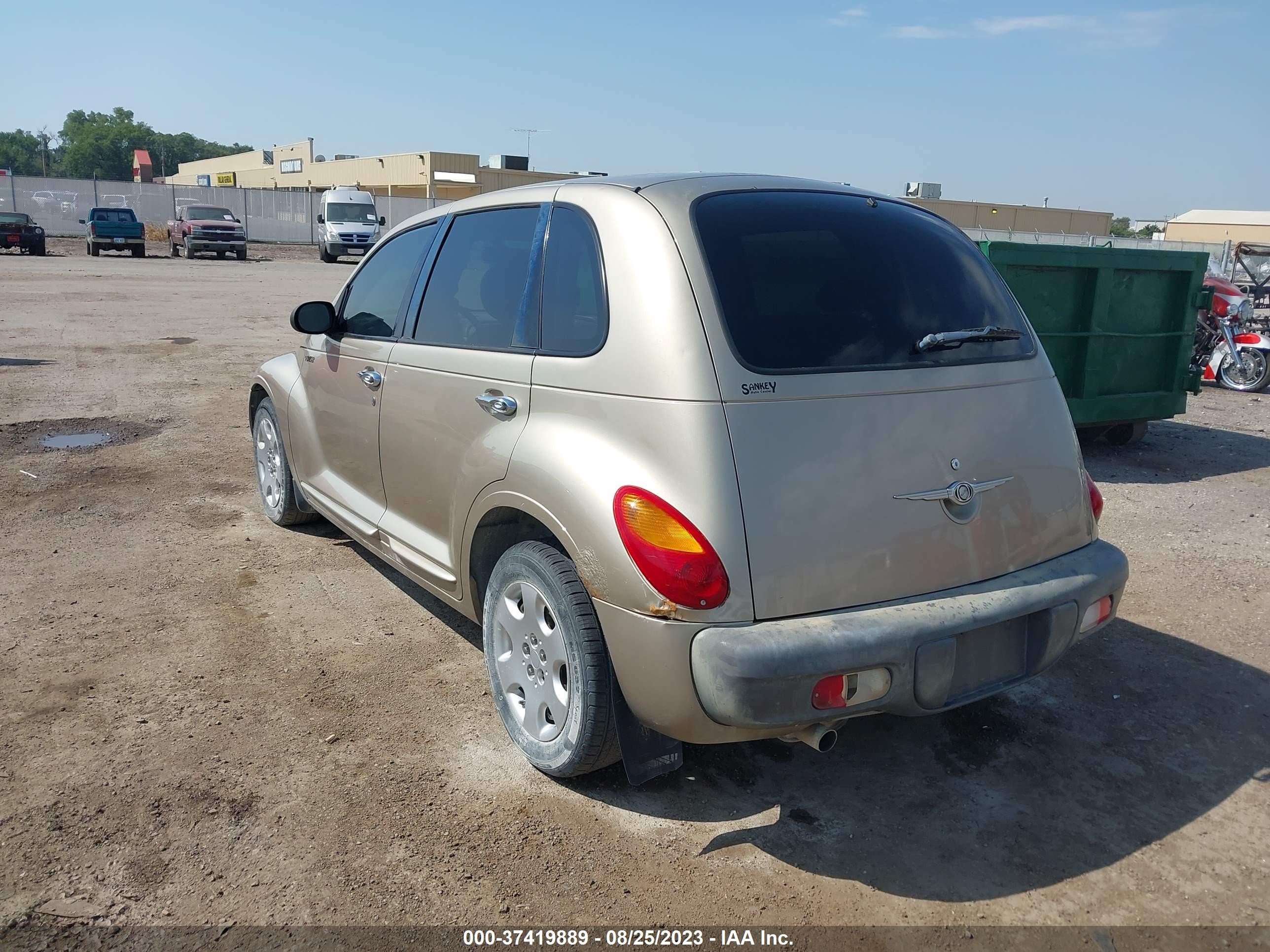 Photo 2 VIN: 3C4FY48B13T610352 - CHRYSLER PT CRUISER 