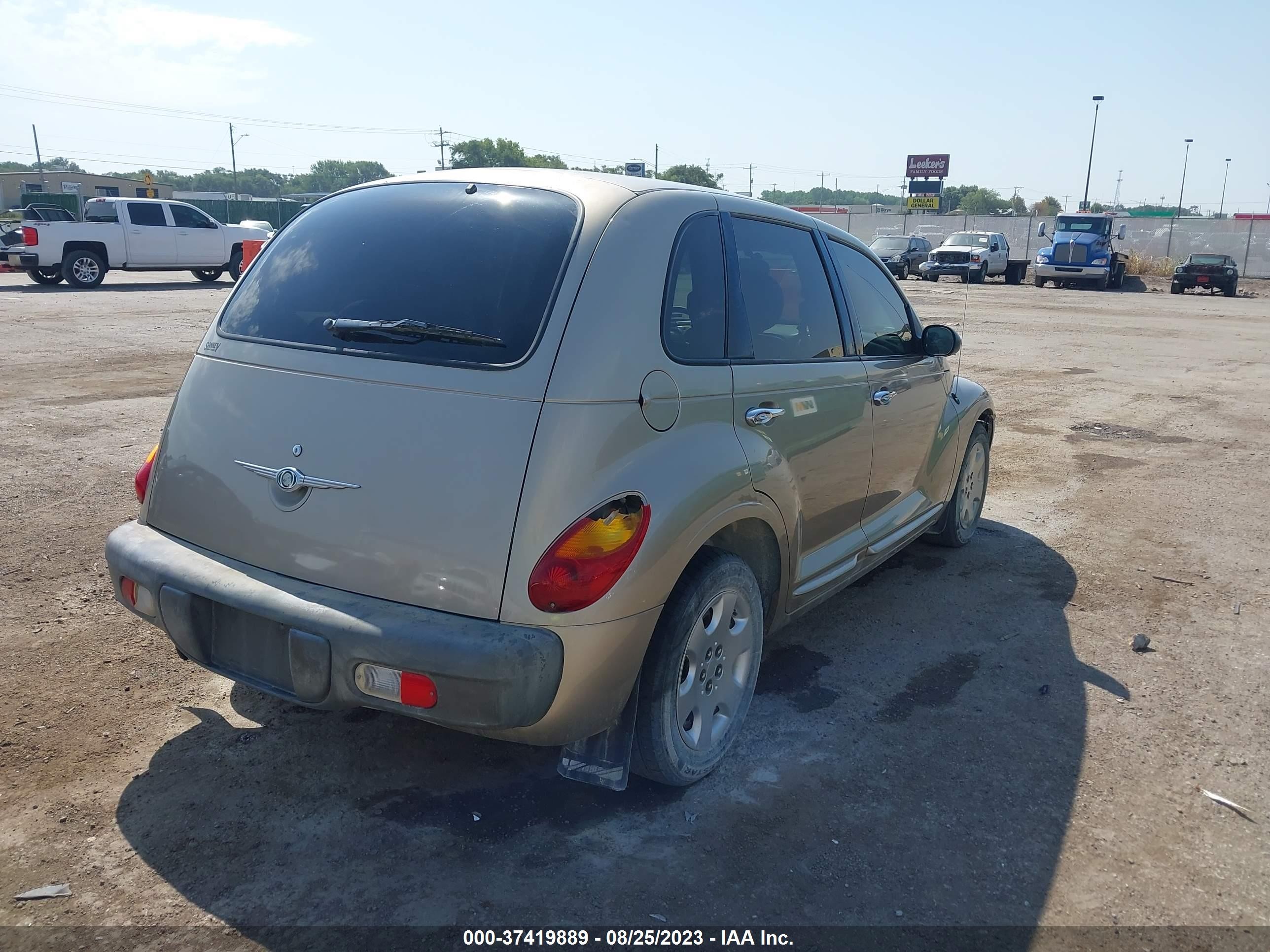 Photo 3 VIN: 3C4FY48B13T610352 - CHRYSLER PT CRUISER 