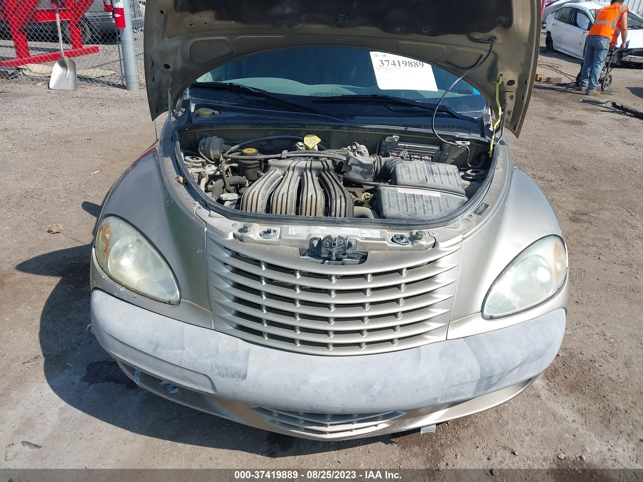 Photo 9 VIN: 3C4FY48B13T610352 - CHRYSLER PT CRUISER 