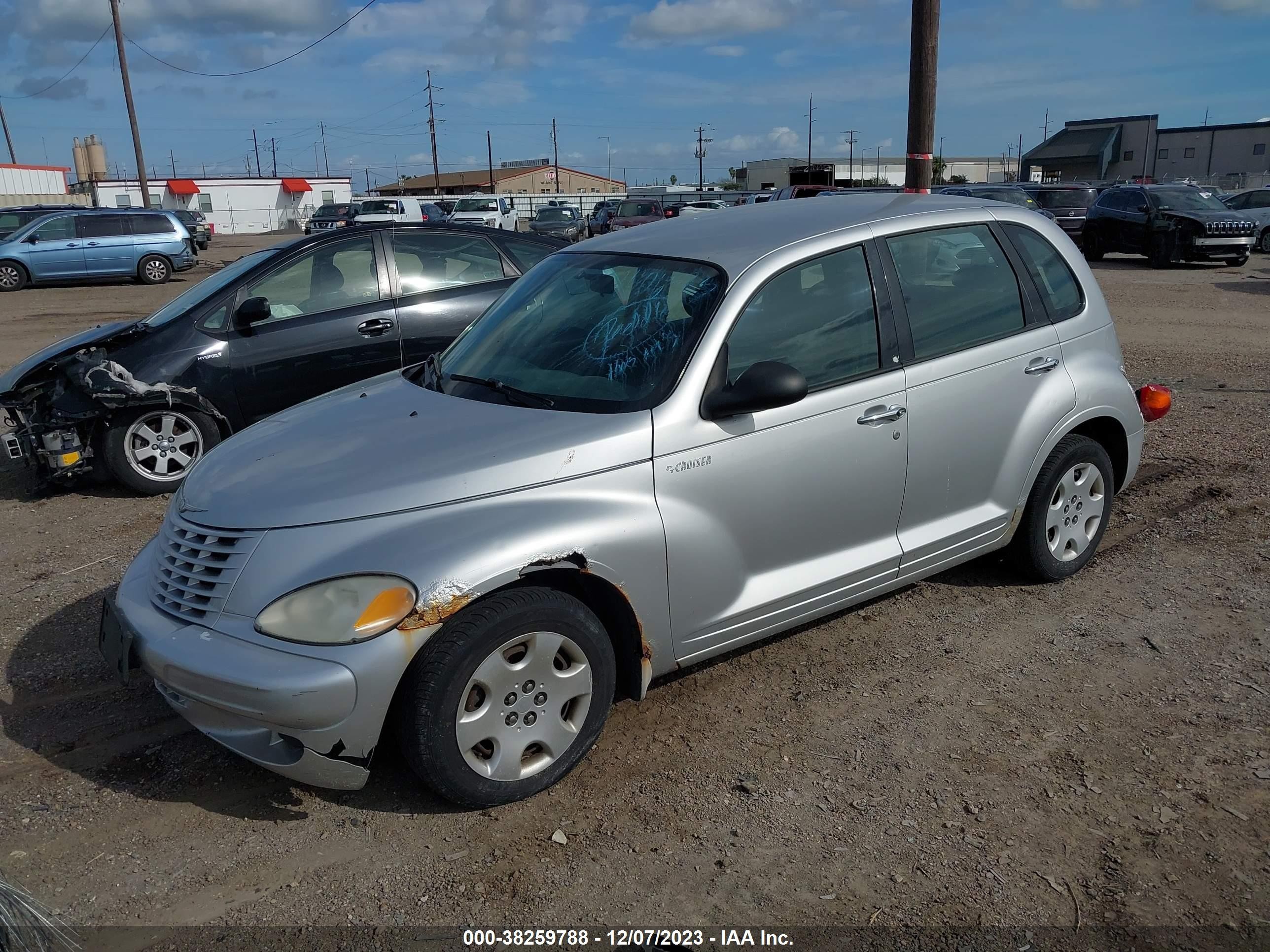 Photo 1 VIN: 3C4FY48B35T609030 - CHRYSLER PT CRUISER 